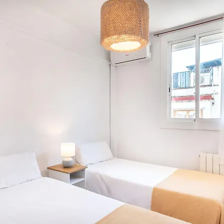 Cozy With Charm And Exquisite Natural Light Διαμέρισμα