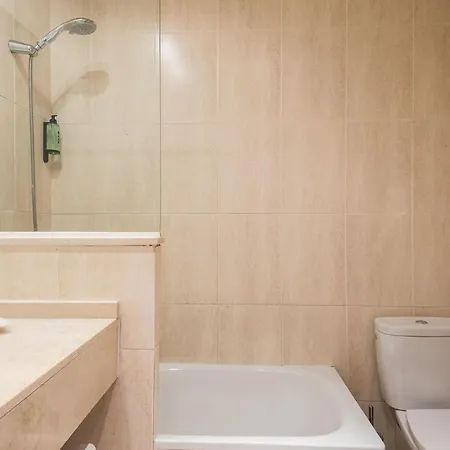 Cozy With Charm And Exquisite Natural Light Apartament *